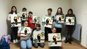 Cours de dessin et peinture pour enfants et adolescents à Bédée, Montauban-deBretagne, Saint-Gilles, Breteil, autour de Rennes. Découverte pour les enfants de la peinture