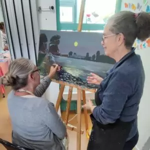Nelly Chenard, CheNel, professeur de dessin peinture sur Montauban de Bretagne, Bédée, Breteil, Saint-Gilles 35 et les alentours de Rennes. Nelly enseigne le dessin, la peinture acrylique, le pastel sec, l'aquarelle et l'encre.