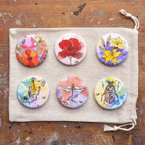 Coffret de 6 badges broches artisanaux, collection "Un air Champêtre" - reproductions miniatures par l'artiste CheNel